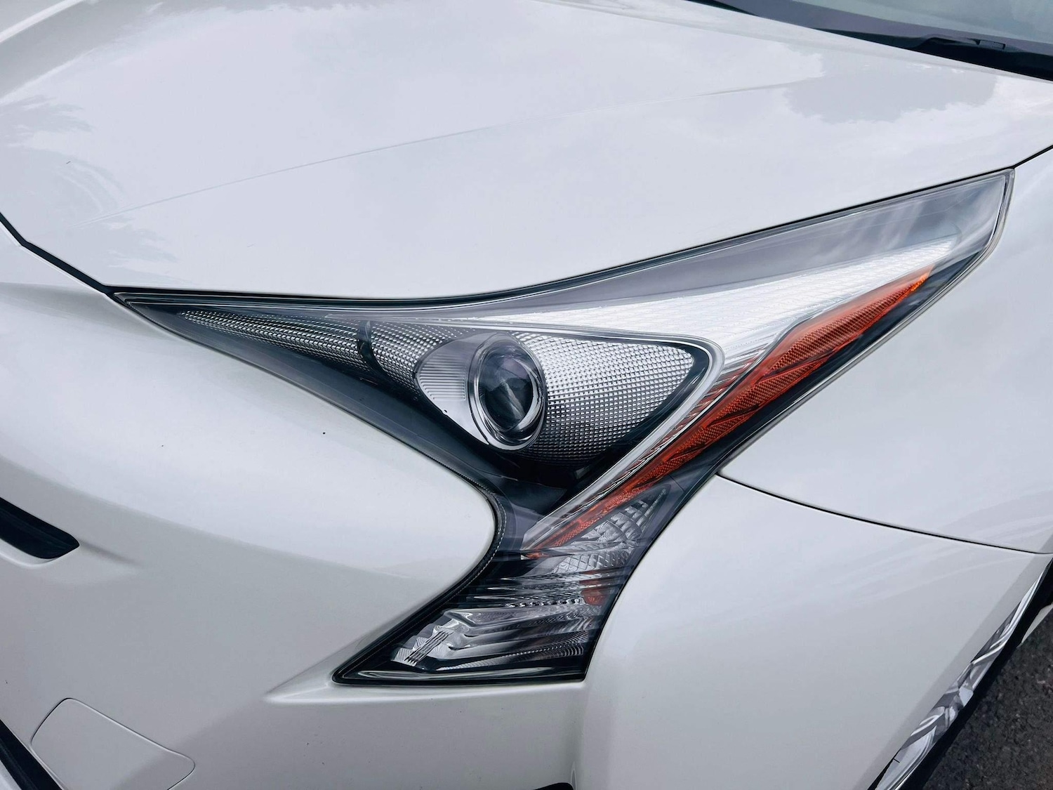 Used Toyota Prius 2024 for sale - 76186881: Photo 34