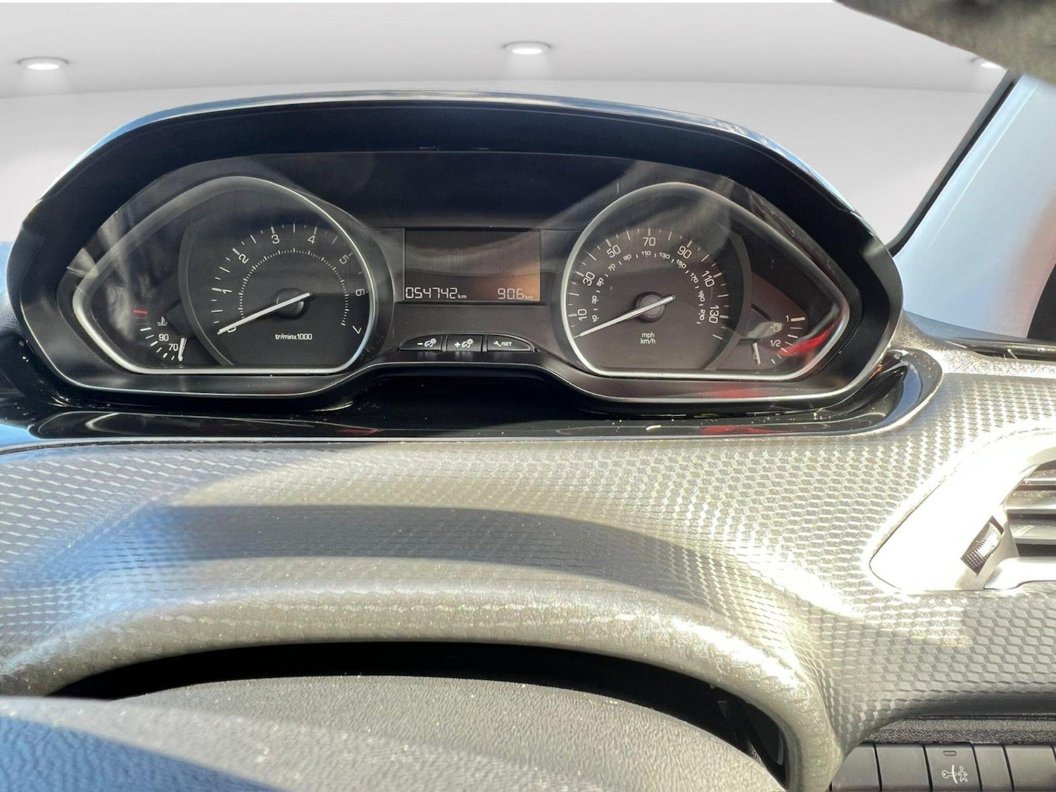 Used Peugeot 208 2019 for sale - 76625710: Photo 31