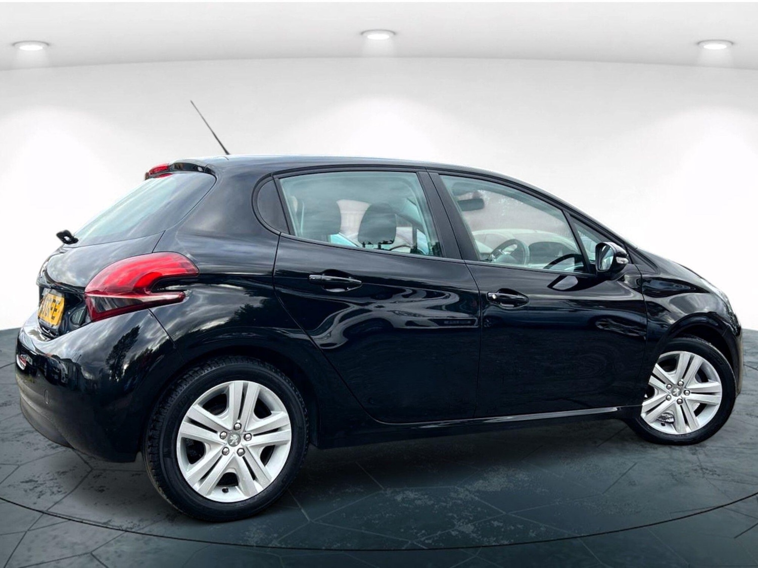 Used Peugeot 208 2019 for sale - 76625710: Photo 4