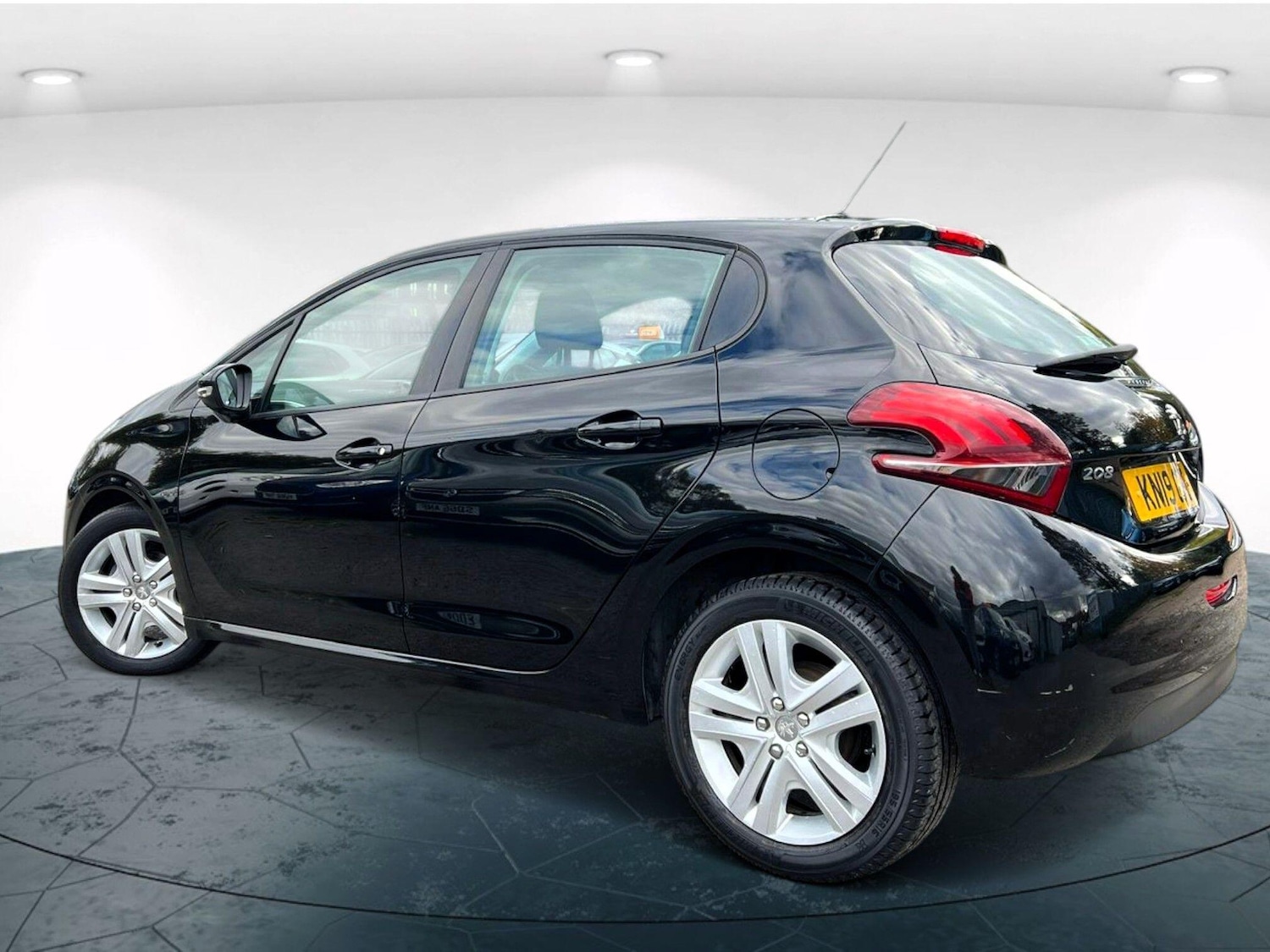 Used Peugeot 208 2019 for sale - 76625710: Photo 7