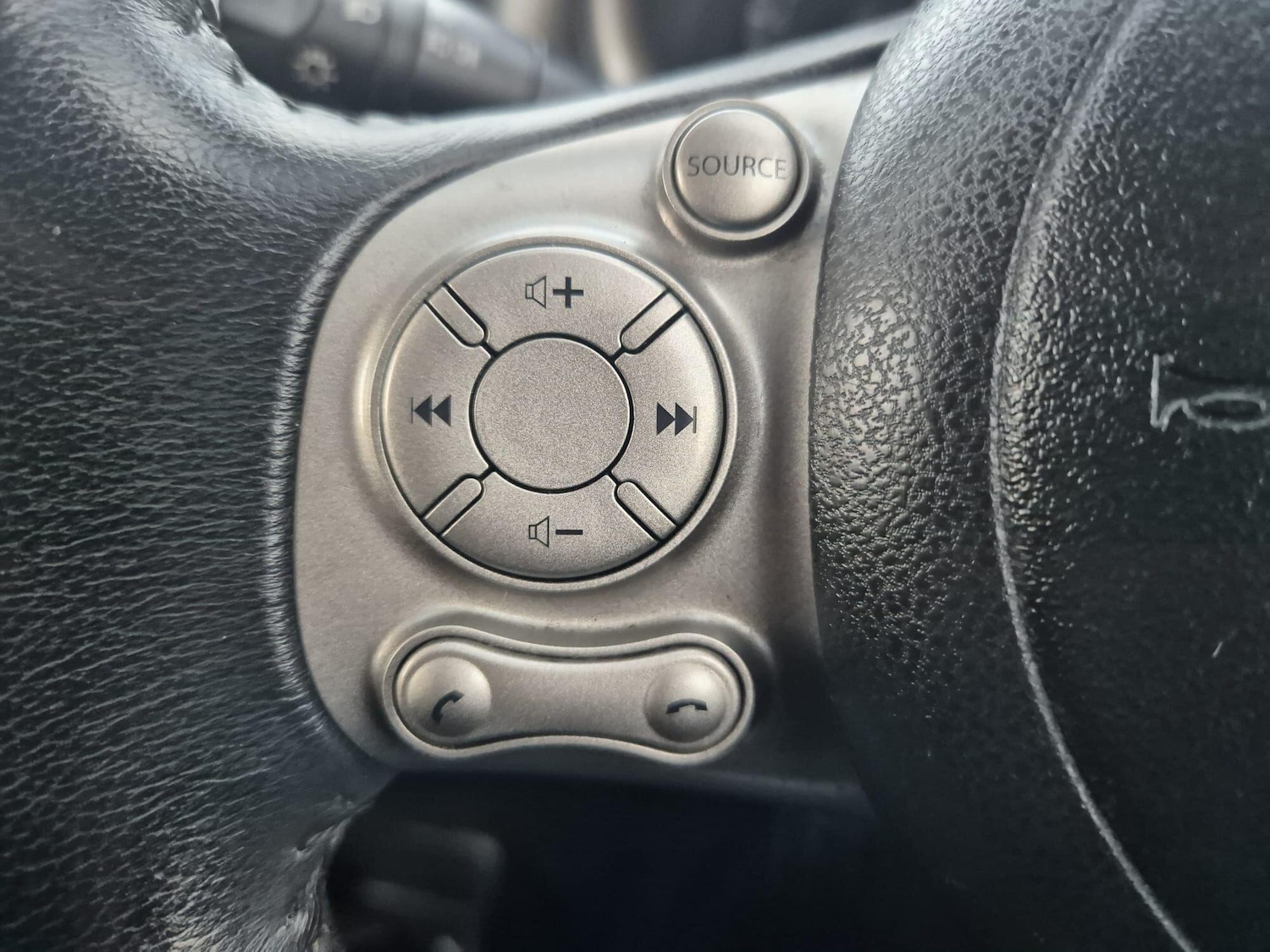 Used Nissan Micra 2011 for sale - 76186880: Photo 18