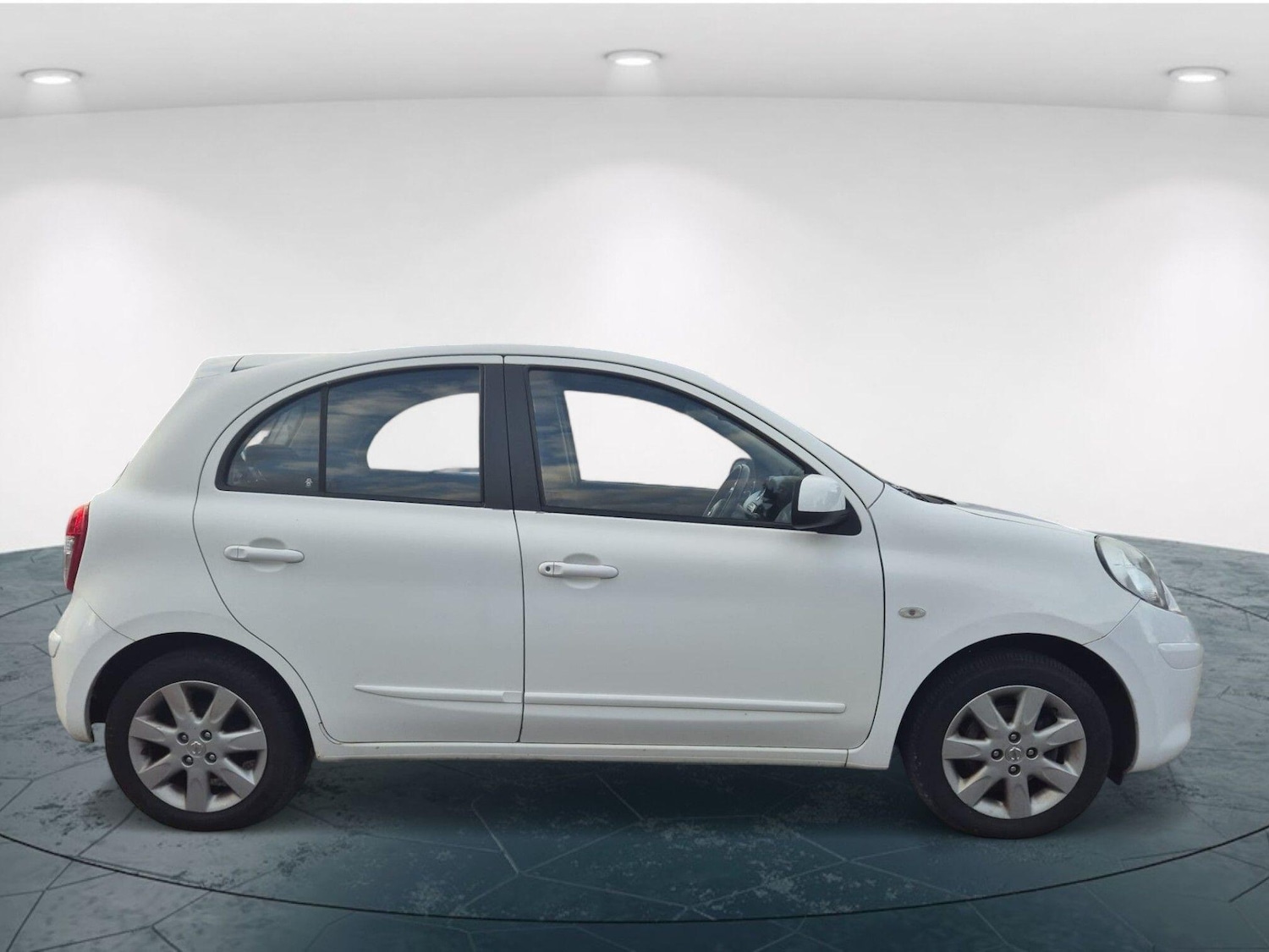 Used Nissan Micra 2011 for sale - 76186880: Photo 4