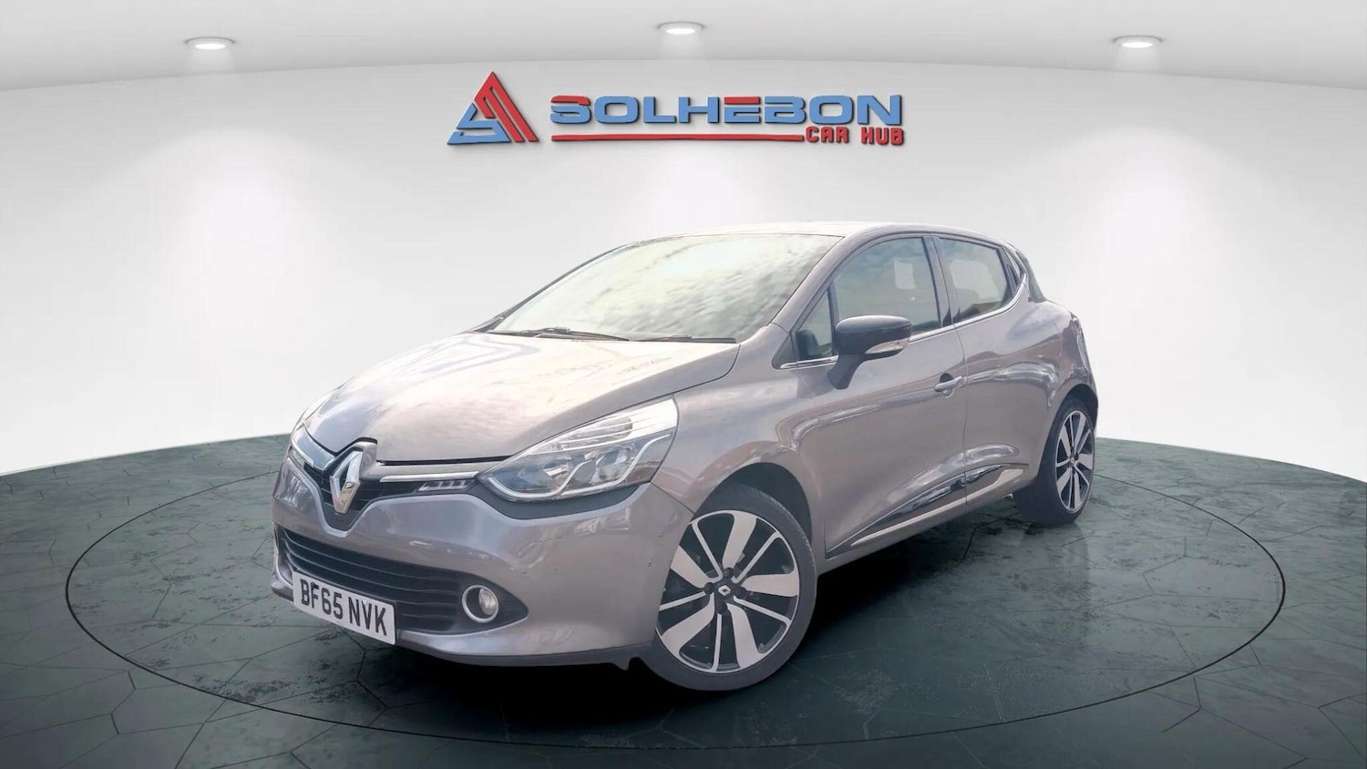 Used Renault Clio 2015 for sale - 76186984: Photo 10