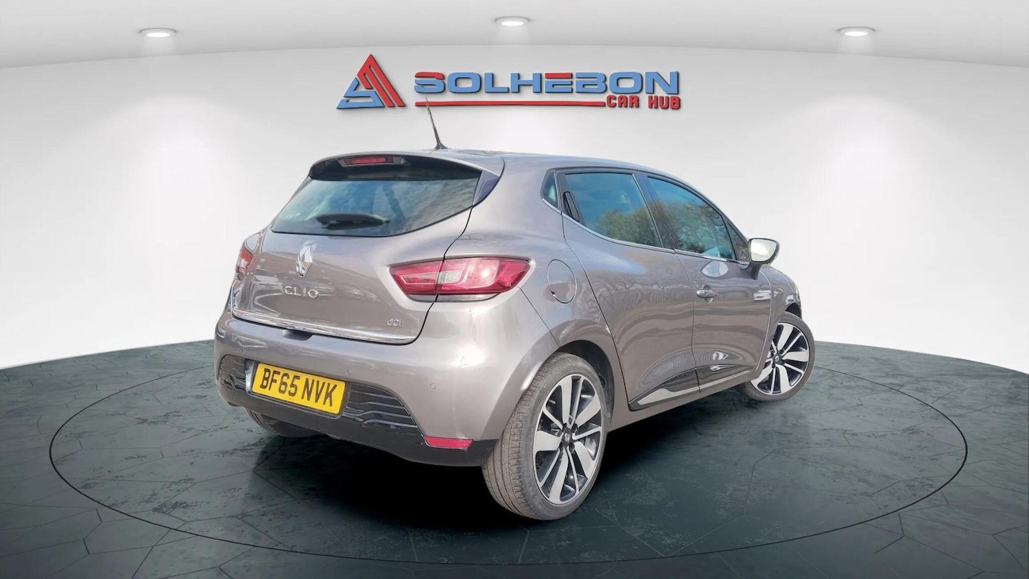 Used Renault Clio 2015 for sale - 76186984: Photo 5