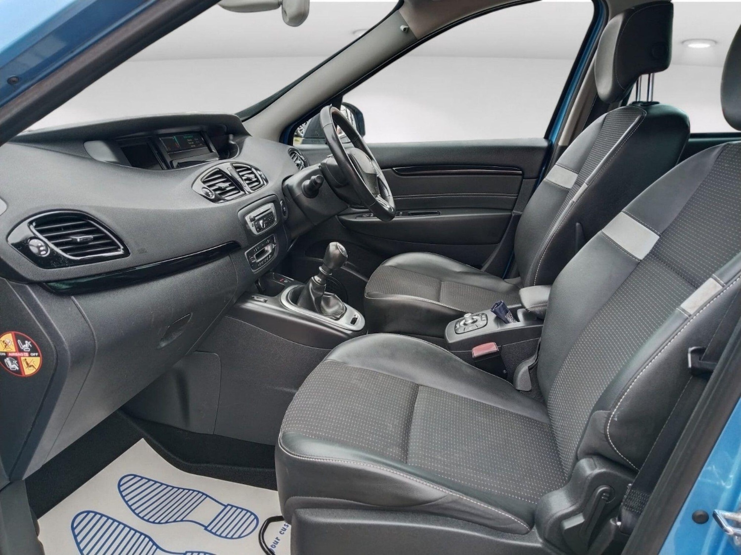 Used Renault Grand Scenic 2015 for sale - 76186883: Photo 19