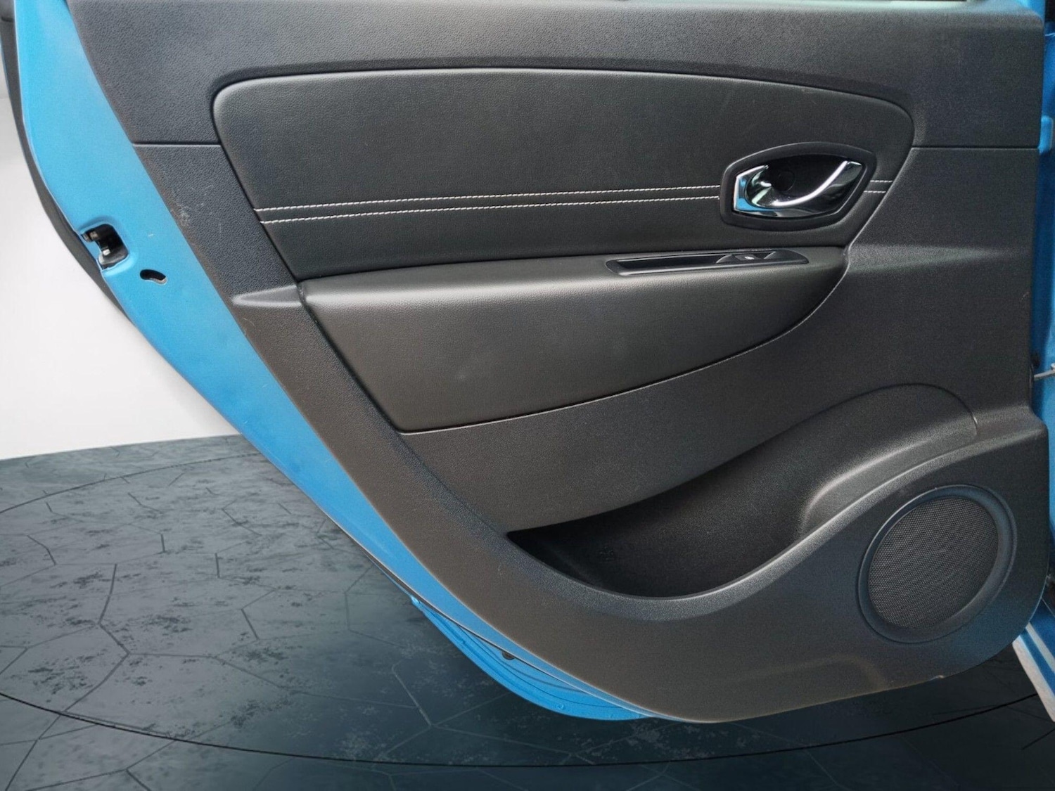 Used Renault Grand Scenic 2015 for sale - 76186883: Photo 39