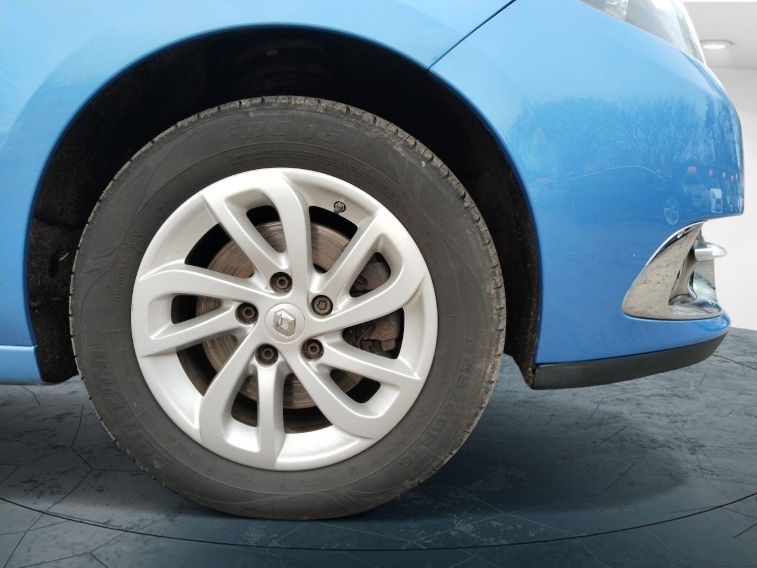 Used Renault Grand Scenic 2015 for sale - 76186883: Photo 45