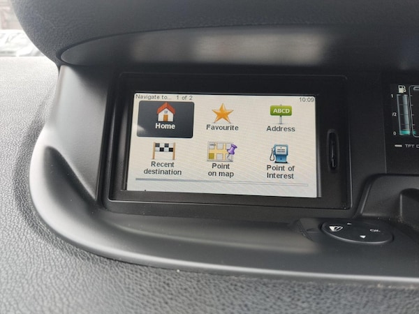 Used Renault Grand Scenic 2015 for sale - 76186883: Photo 46