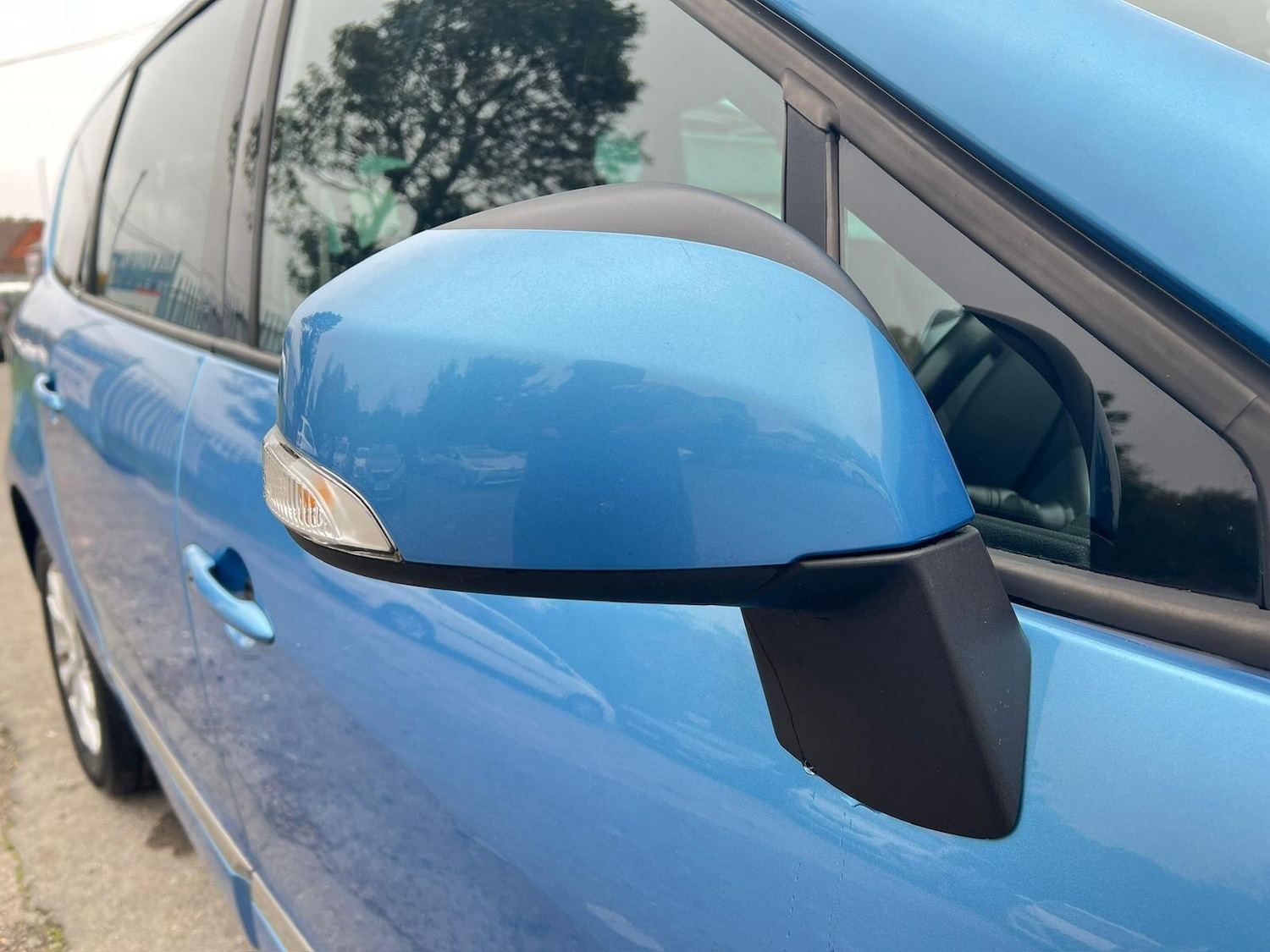 Used Renault Grand Scenic 2015 for sale - 76186883: Photo 56