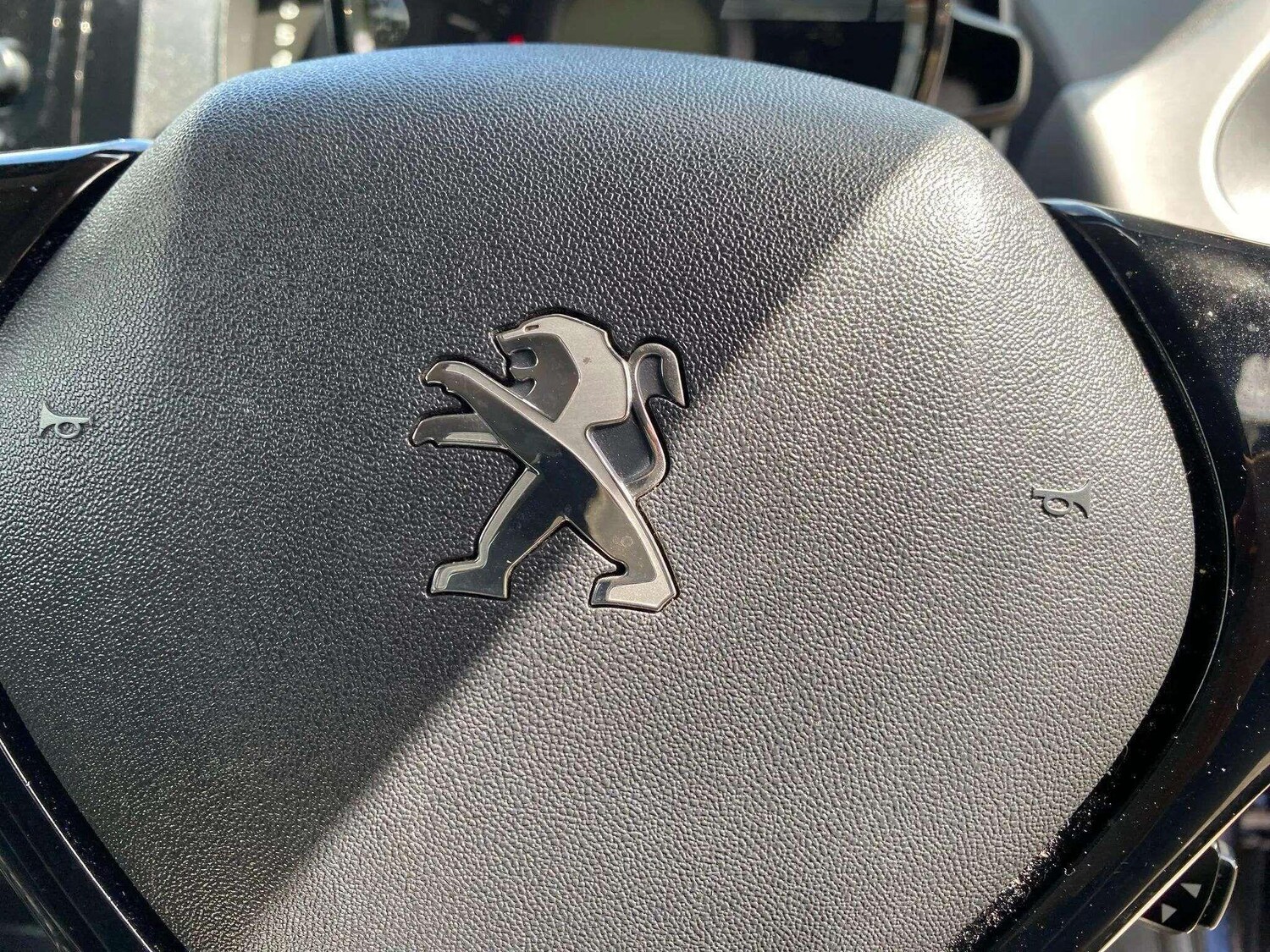 Used Peugeot 108 2016 for sale - 76186996: Photo 26