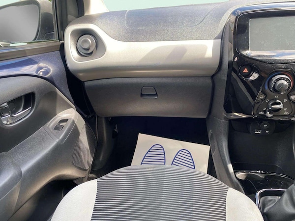 Used Peugeot 108 2016 for sale - 76186996: Photo 35