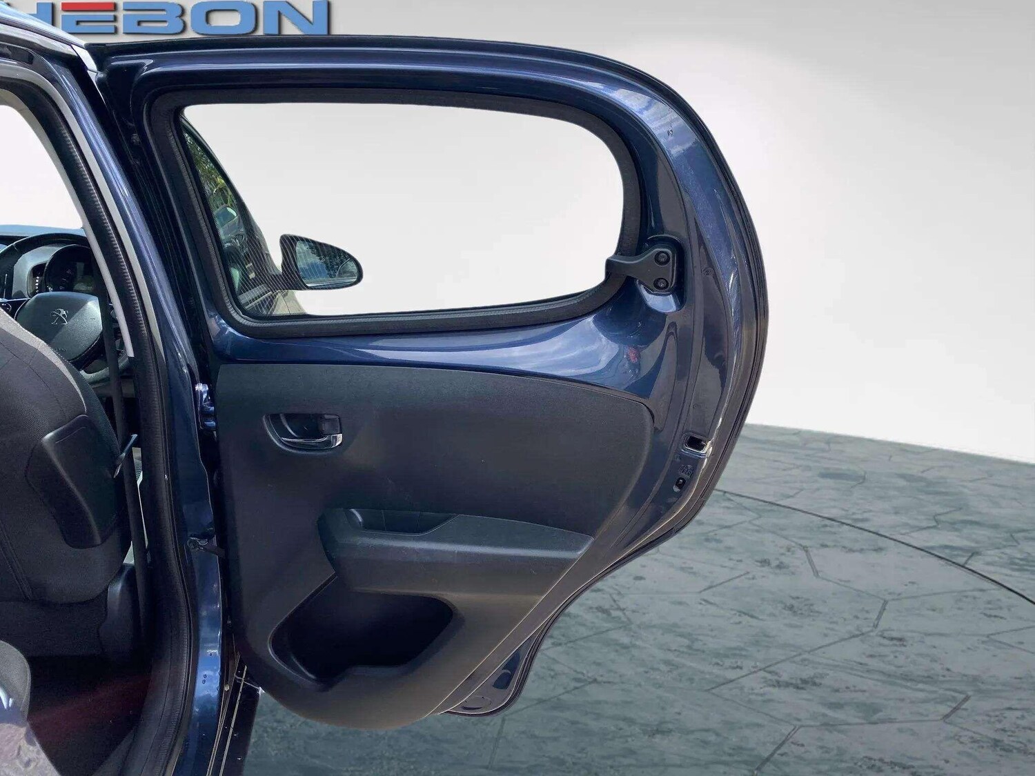 Used Peugeot 108 2016 for sale - 76186996: Photo 37