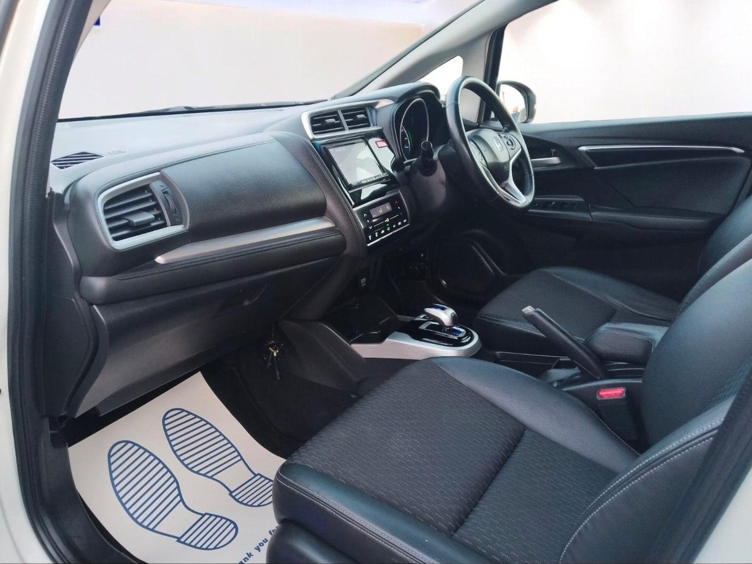 Used Honda Jazz 2024 for sale - 76641638: Photo 17