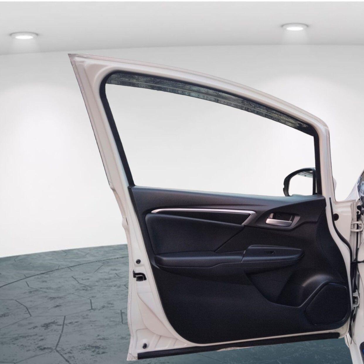 Used Honda Jazz 2024 for sale - 76641638: Photo 33