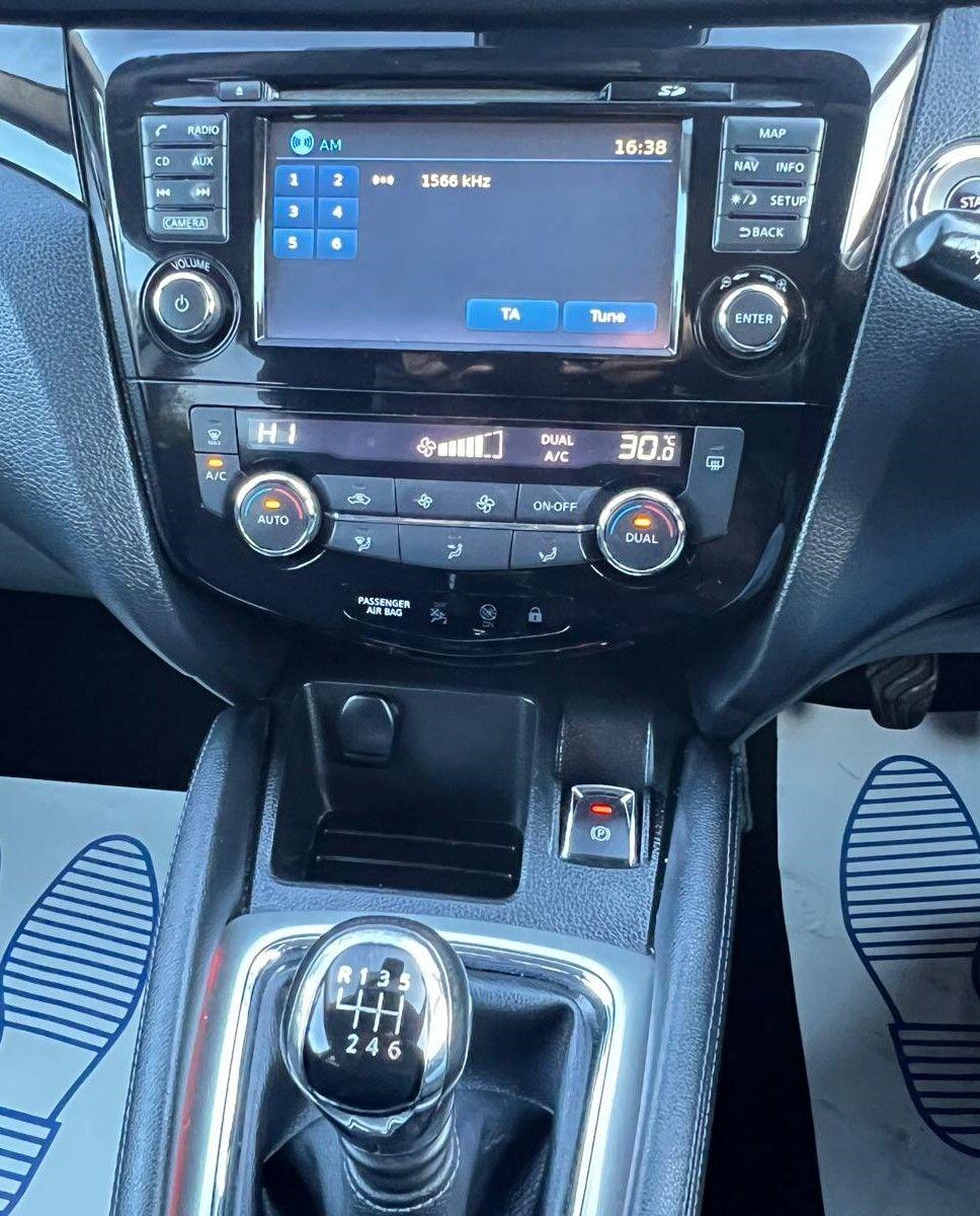 Used Nissan Qashqai 2015 for sale - 76364381: Photo 35