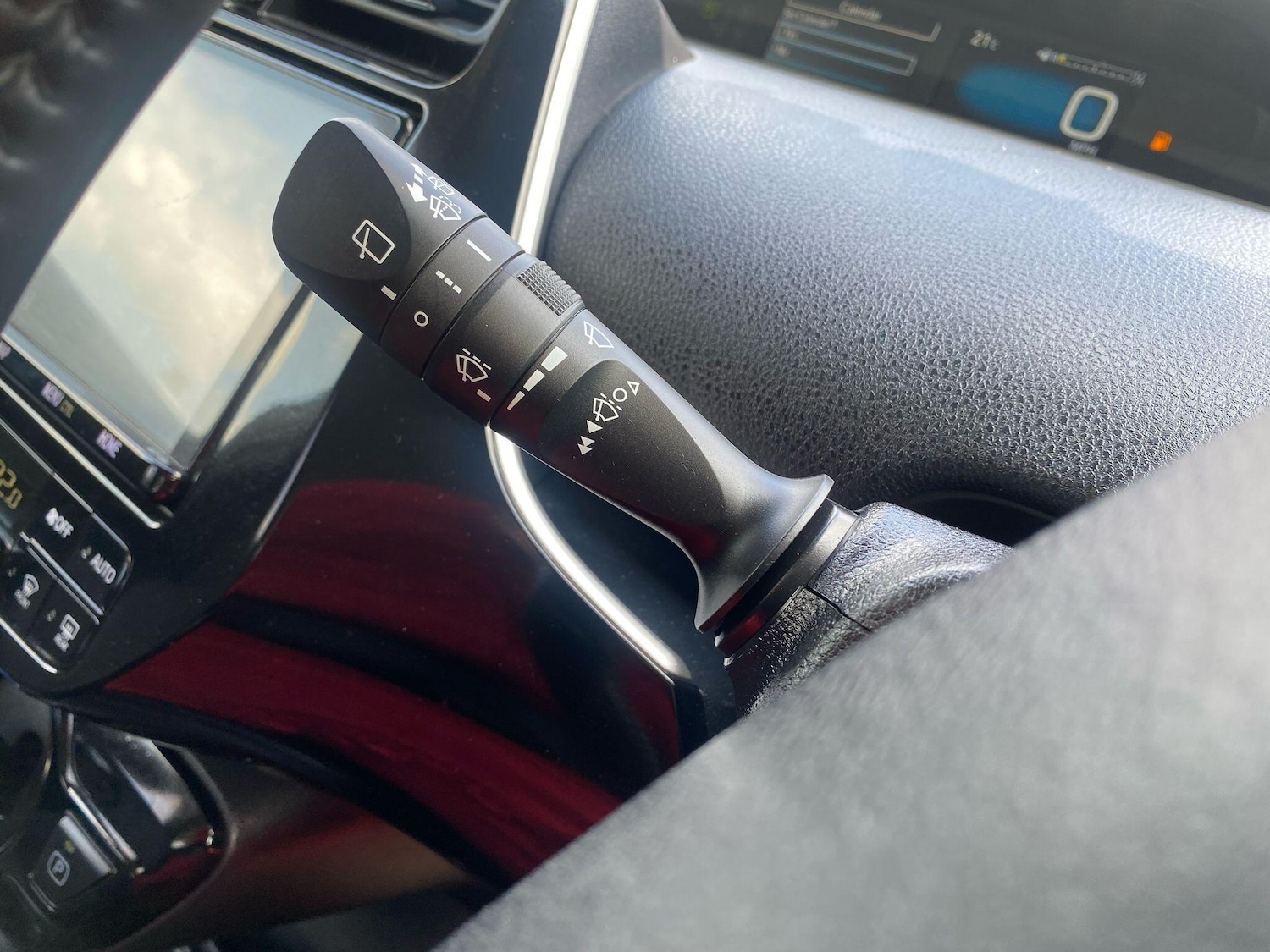 Used Toyota Prius 2025 for sale - 76641630: Photo 25