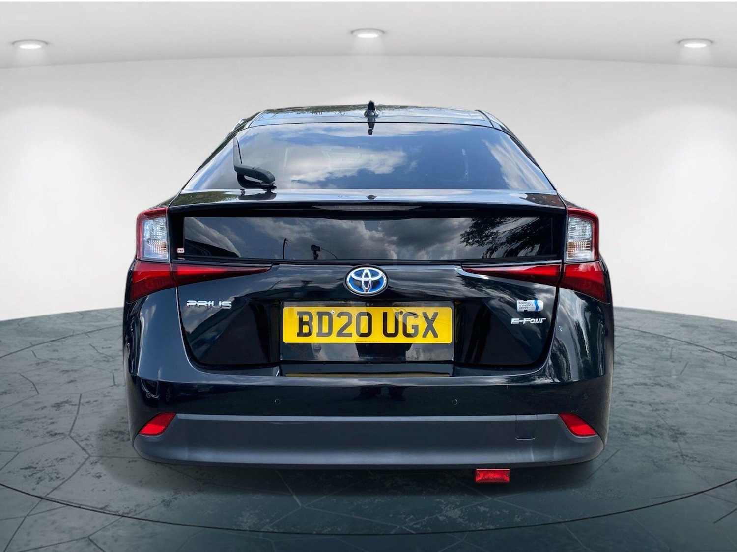Used Toyota Prius 2025 for sale - 76641630: Photo 6