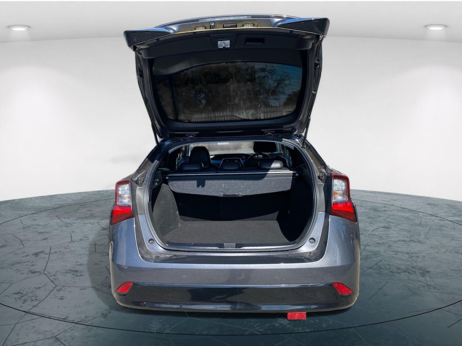 Used Toyota Prius 2025 for sale - 76641609: Photo 36