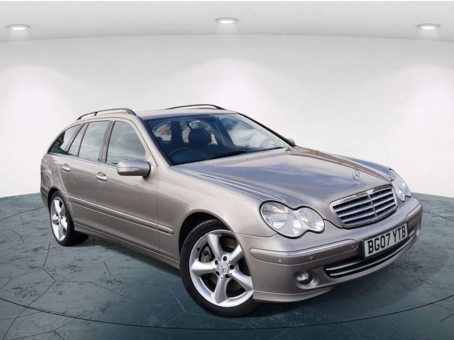 Used Mercedes-Benz C Class 2007 for sale - 76641598: Photo 11
