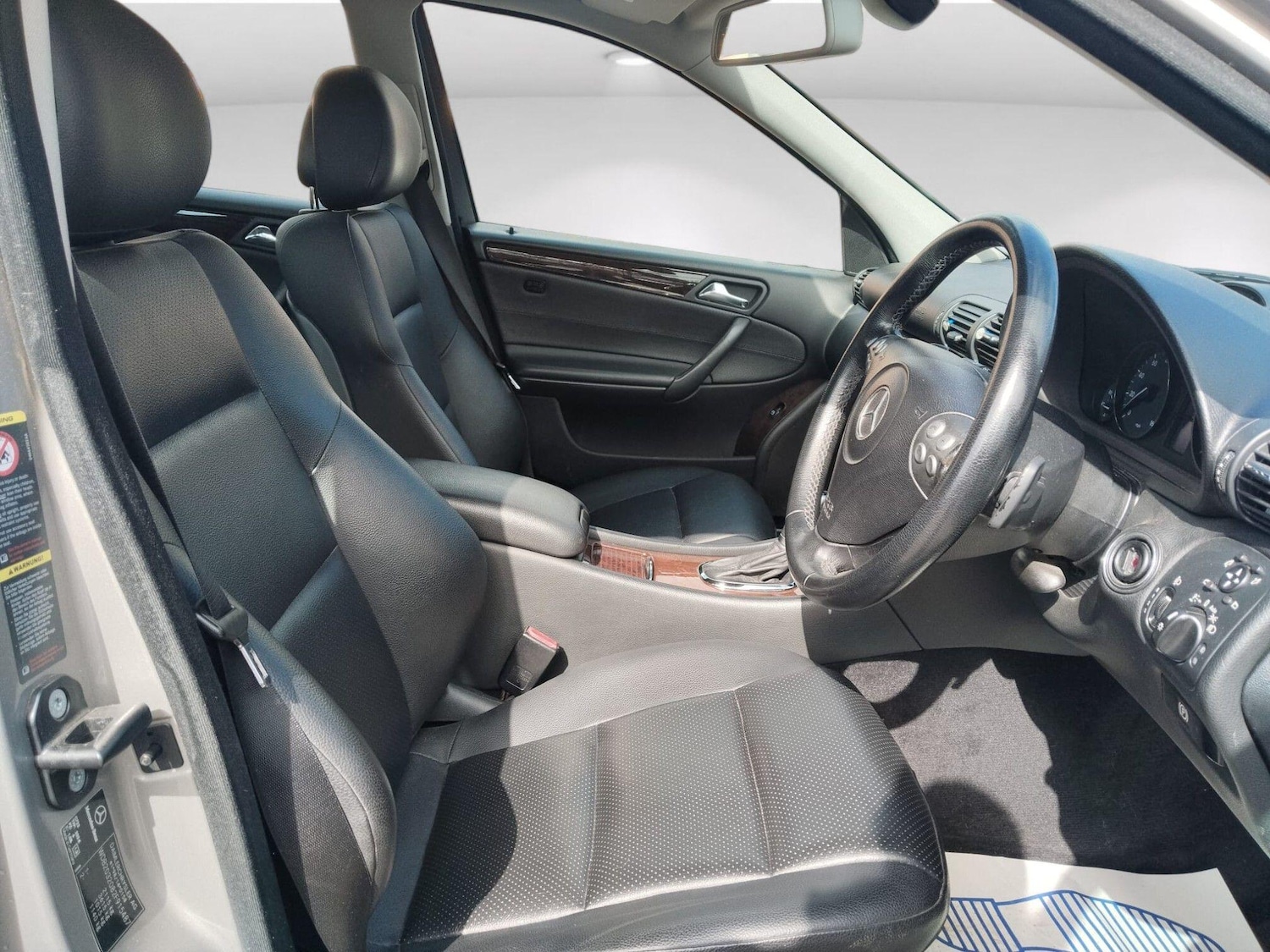 Used Mercedes-Benz C Class 2007 for sale - 76641598: Photo 14