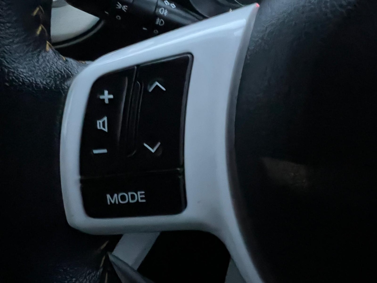 Used Toyota Yaris 2014 for sale - 76641593: Photo 26