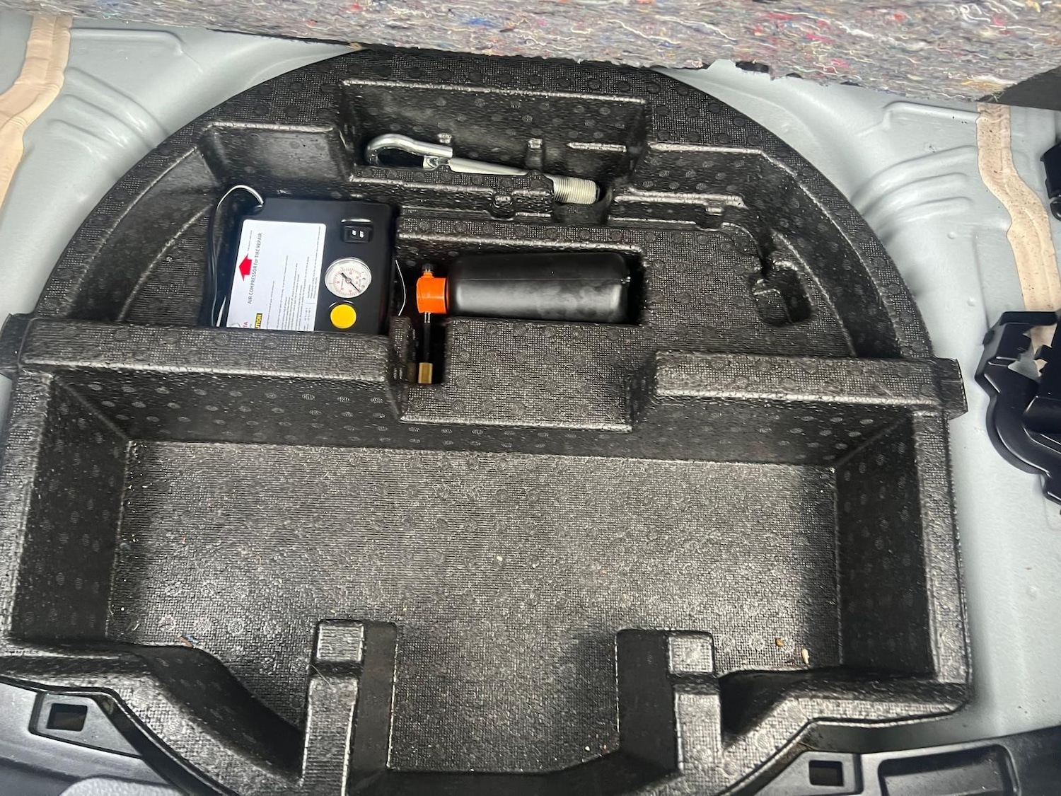 Used Toyota Yaris 2014 for sale - 76641593: Photo 36