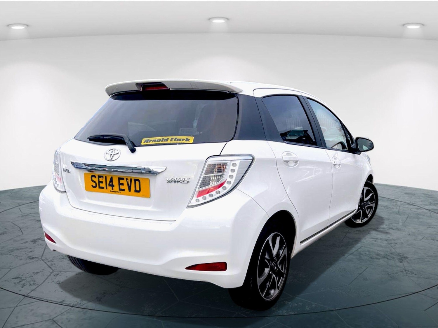 Used Toyota Yaris 2014 for sale - 76641593: Photo 4