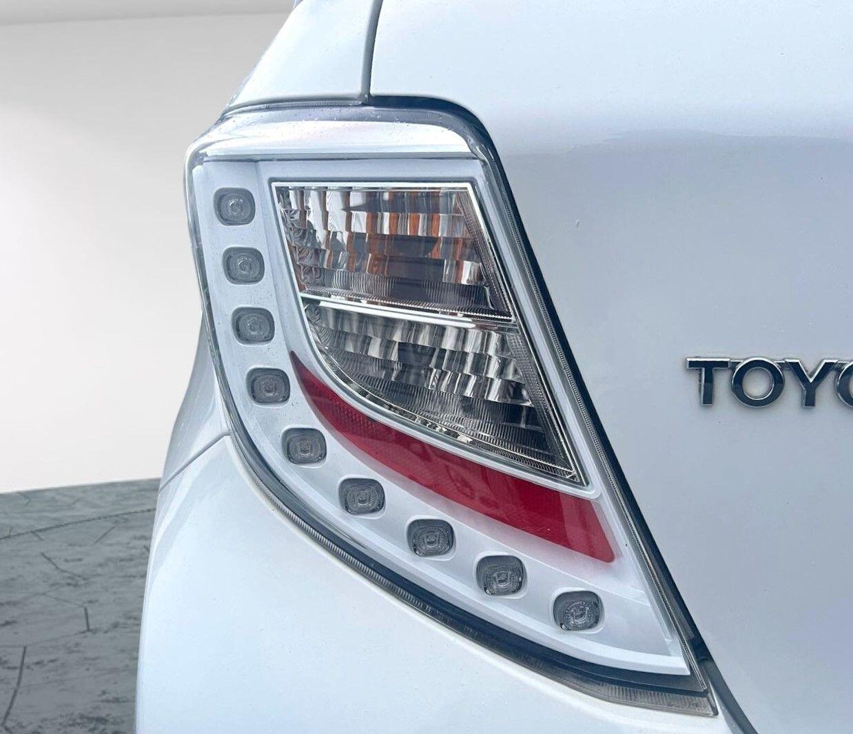 Used Toyota Yaris 2014 for sale - 76641593: Photo 46