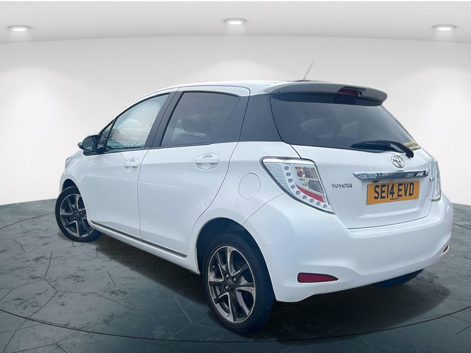 Used Toyota Yaris 2014 for sale - 76641593: Photo 7