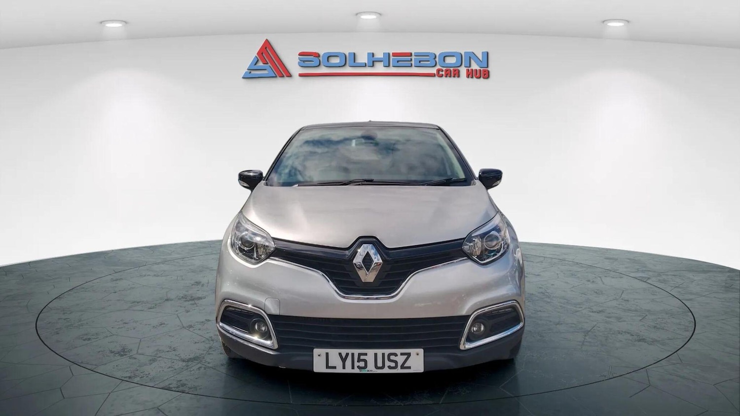Used Renault Captur 2015 for sale - 76187008: Photo 4
