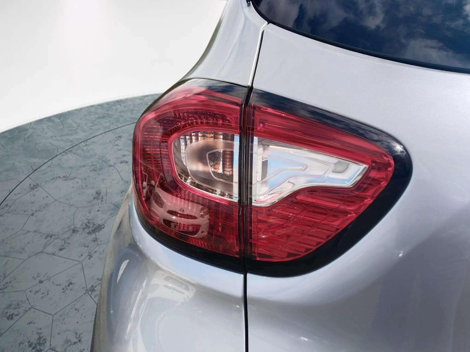 Used Renault Captur 2015 for sale - 76187008: Photo 42
