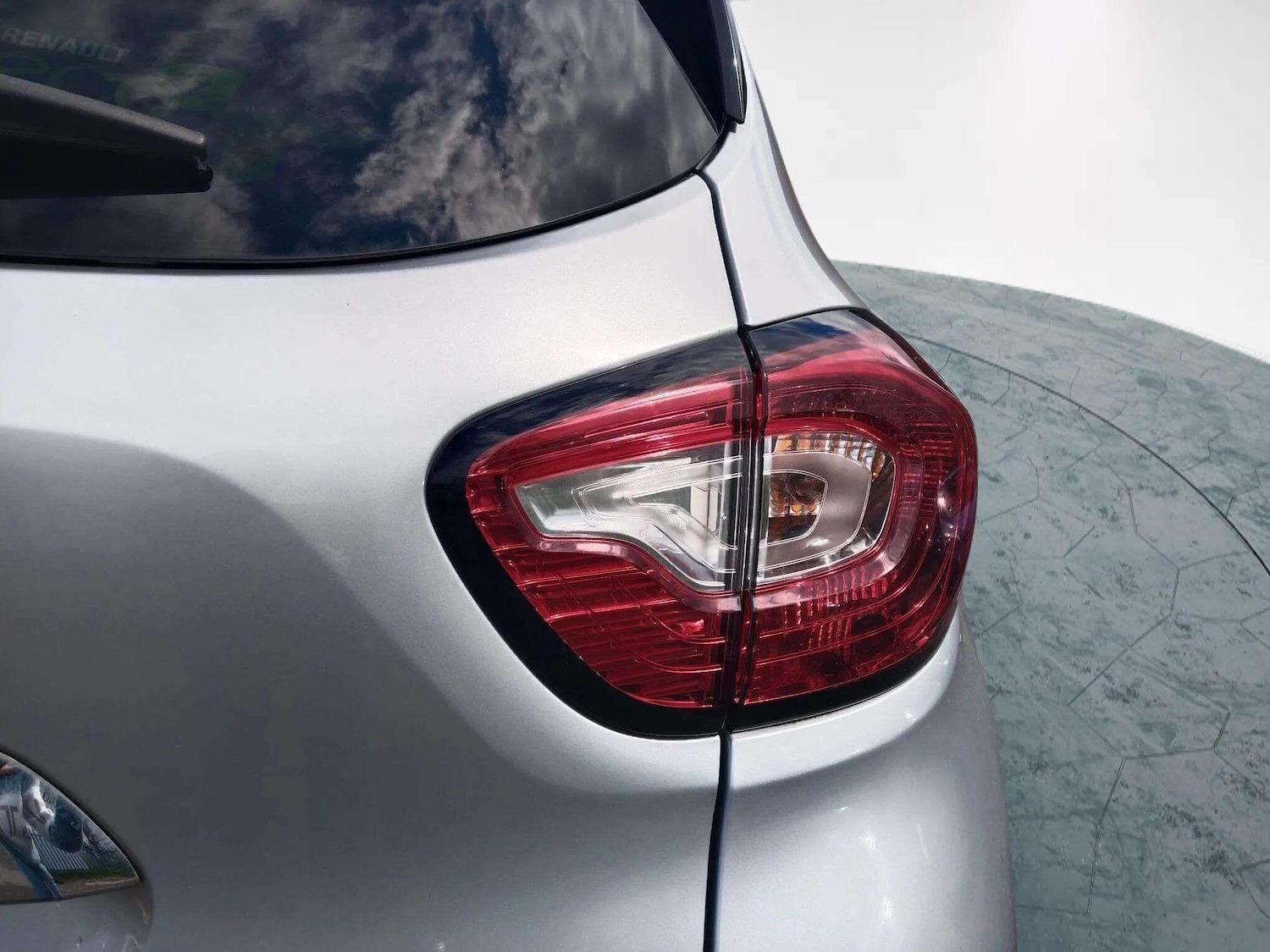 Used Renault Captur 2015 for sale - 76187008: Photo 44