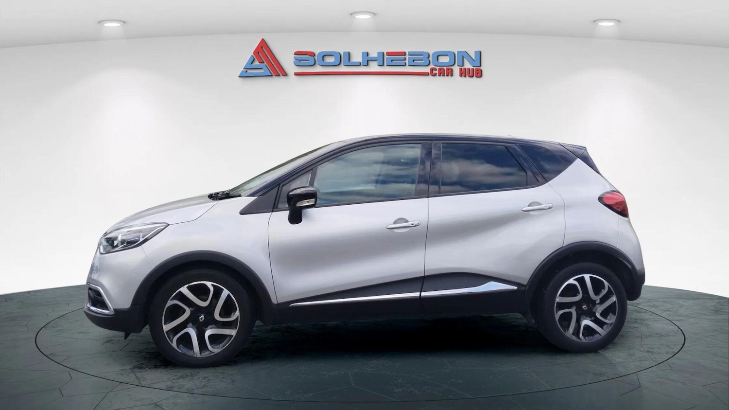 Used Renault Captur 2015 for sale - 76187008: Photo 6