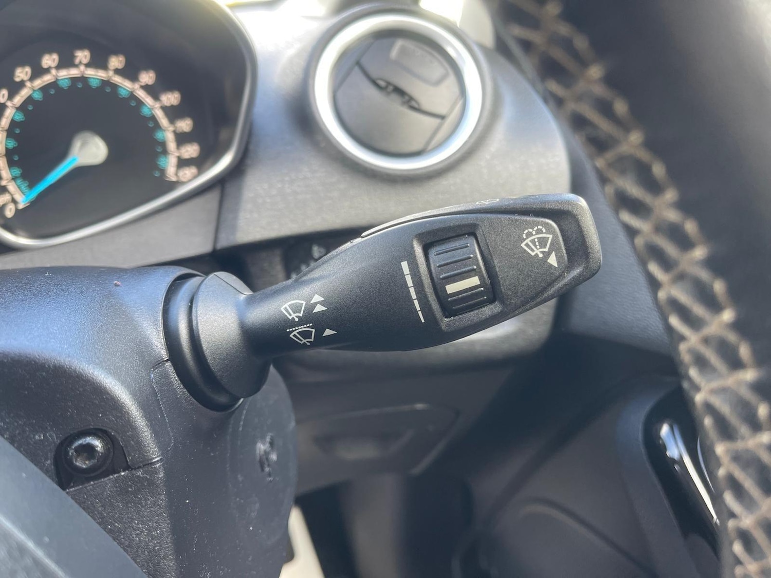 Used Ford Fiesta 2016 for sale - 76186993: Photo 25