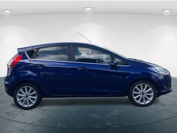 Used Ford Fiesta 2016 for sale - 76186993: Photo