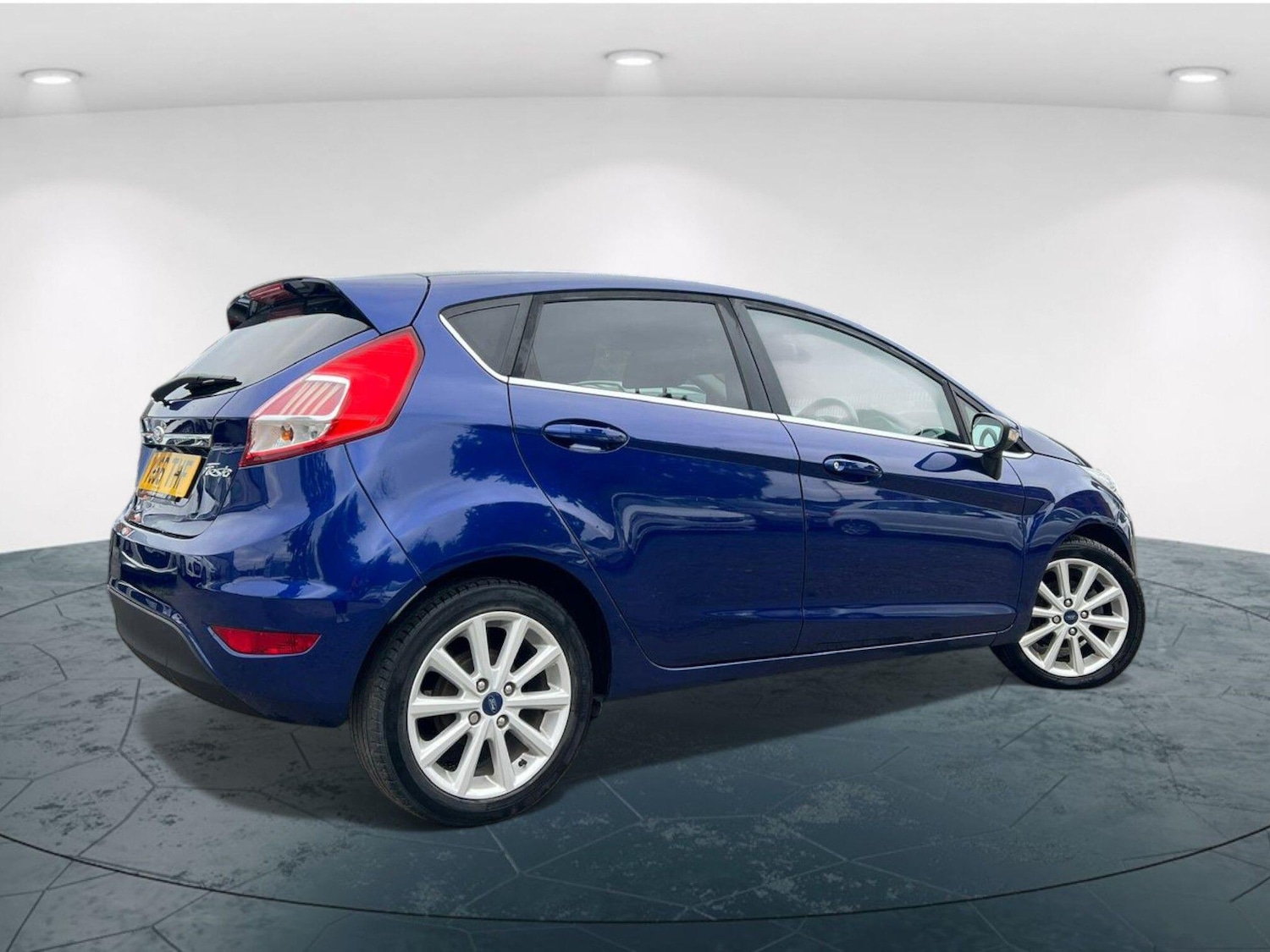 Used Ford Fiesta 2016 for sale - 76186993: Photo 4