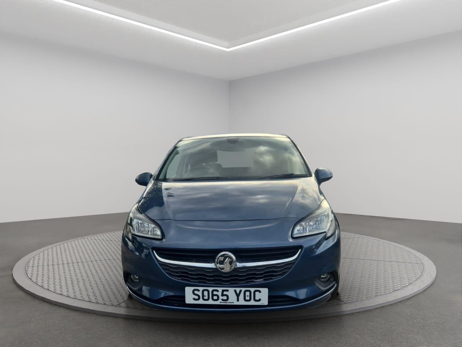 Used Vauxhall Corsa 2016 for sale - 76186943: Photo 2