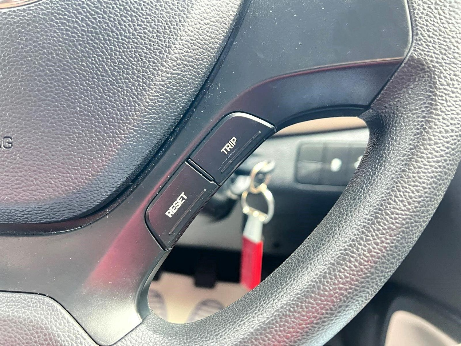 Used Hyundai i10 2016 for sale - 76520166: Photo 27