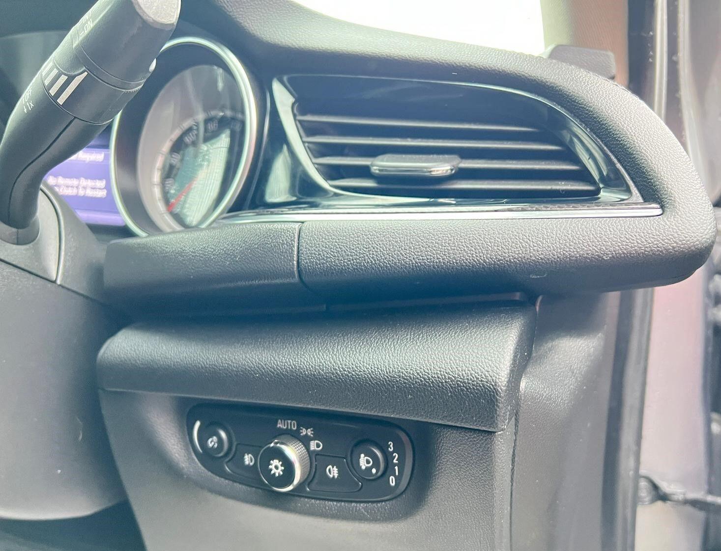 Used Nissan Juke 2012 for sale - 76186871: Photo 36