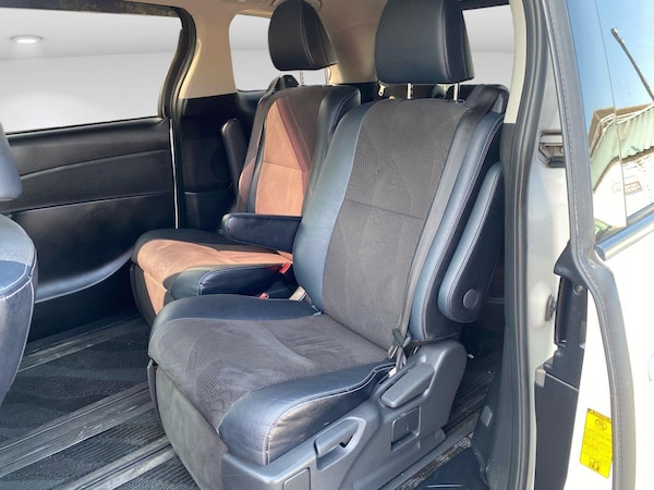 Used Toyota Estima 2023 for sale - 76186870: Photo 19