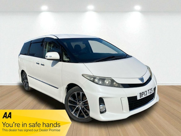 Used Toyota Estima 2023 for sale - 76186870: Photo 1