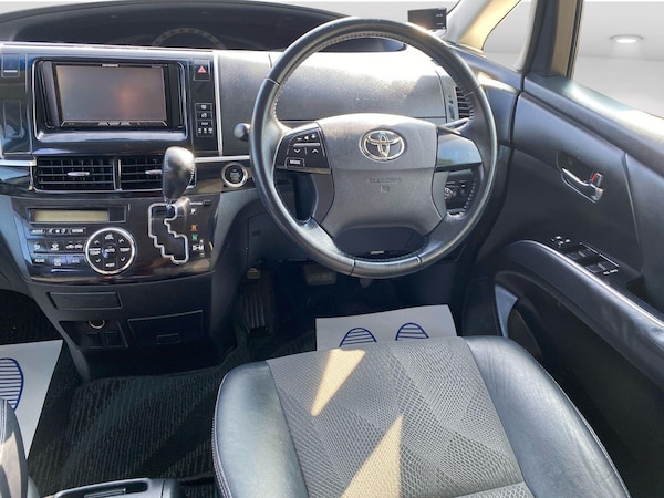 Used Toyota Estima 2023 for sale - 76186870: Photo 25