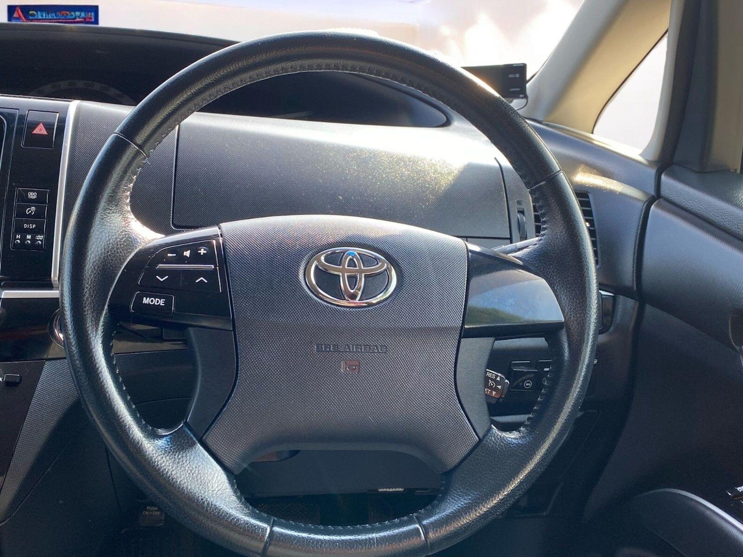 Used Toyota Estima 2023 for sale - 76186870: Photo 32