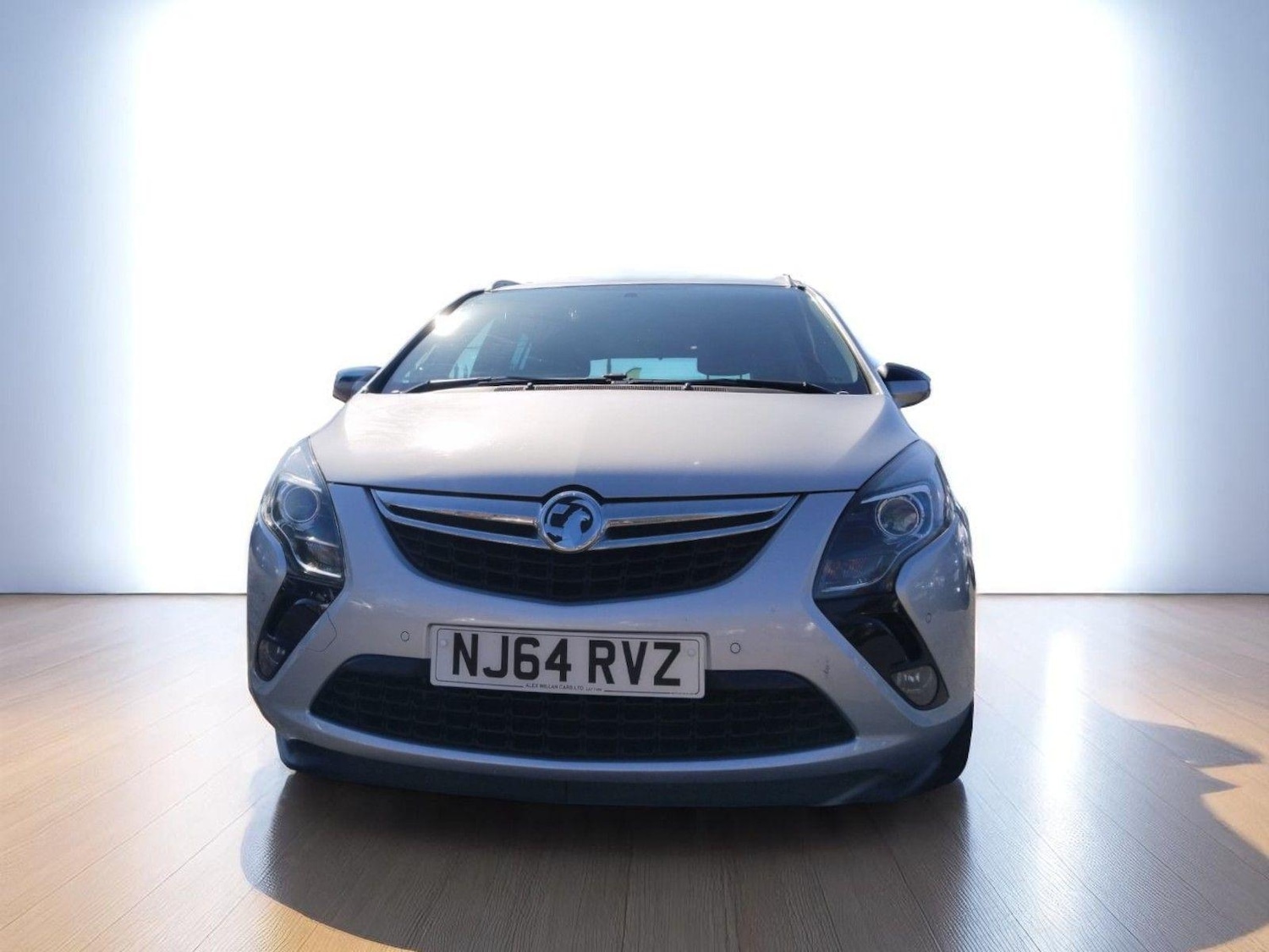 Used Vauxhall Zafira Tourer 2014 for sale - 76186925: Photo 2