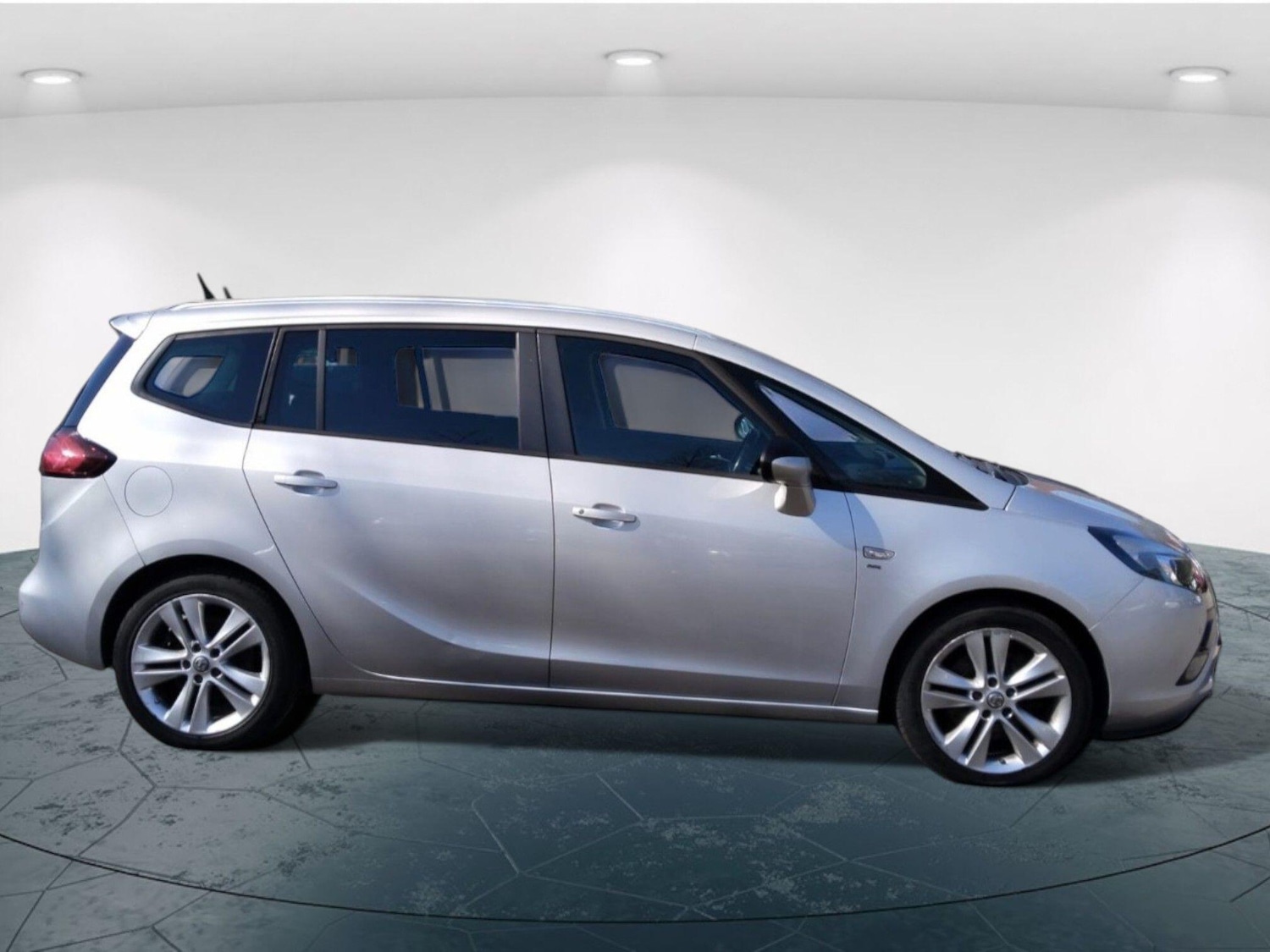 Used Vauxhall Zafira Tourer 2014 for sale - 76186925: Photo 3