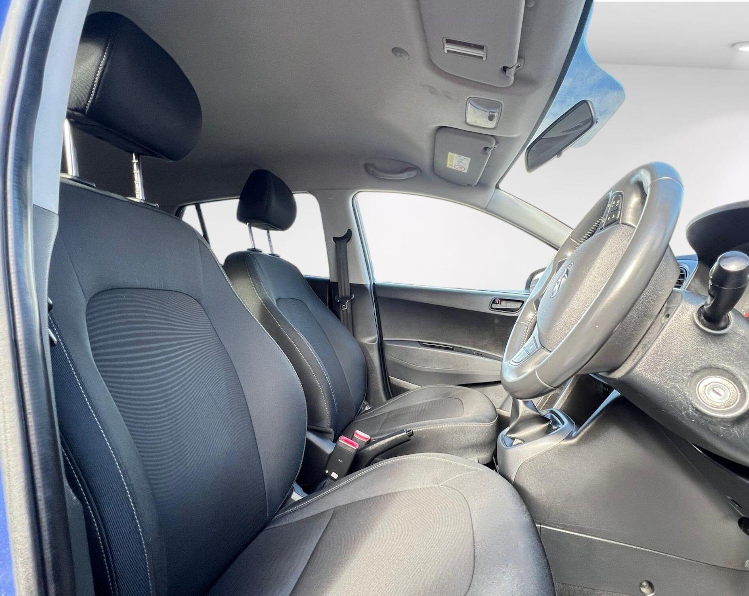 Used Hyundai i10 2020 for sale - 76382797: Photo 14