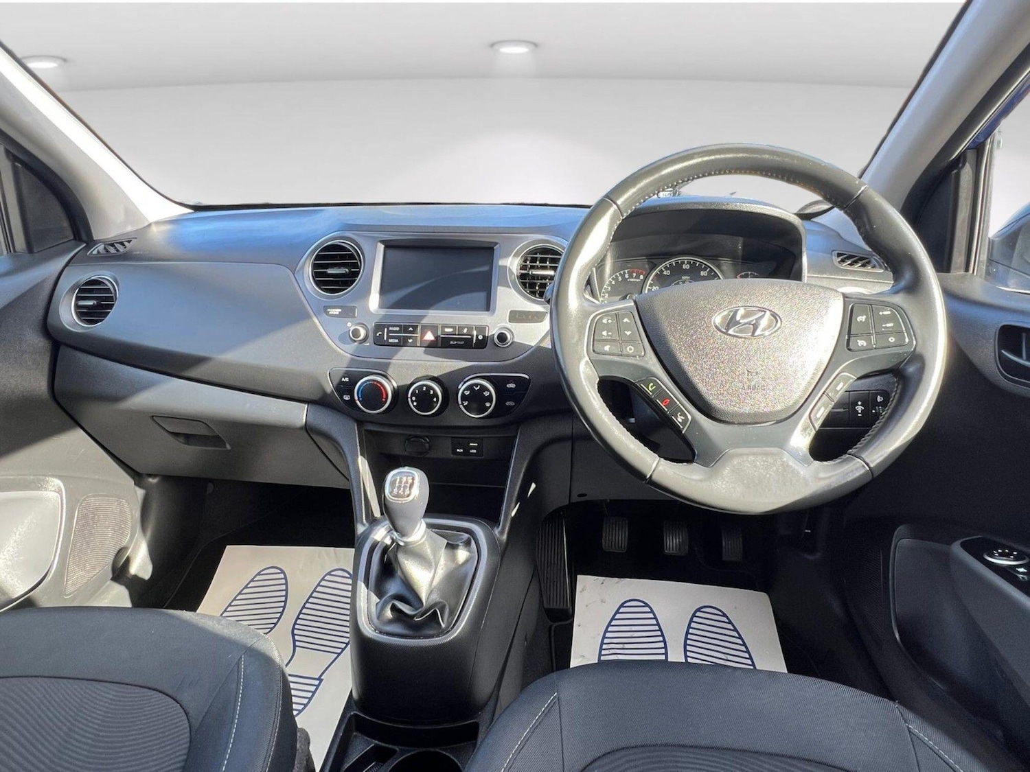 Used Hyundai i10 2020 for sale - 76382797: Photo 22