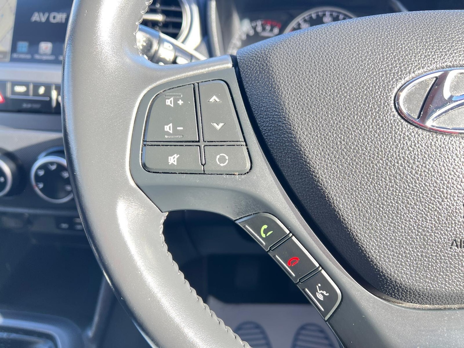 Used Hyundai i10 2020 for sale - 76382797: Photo 25