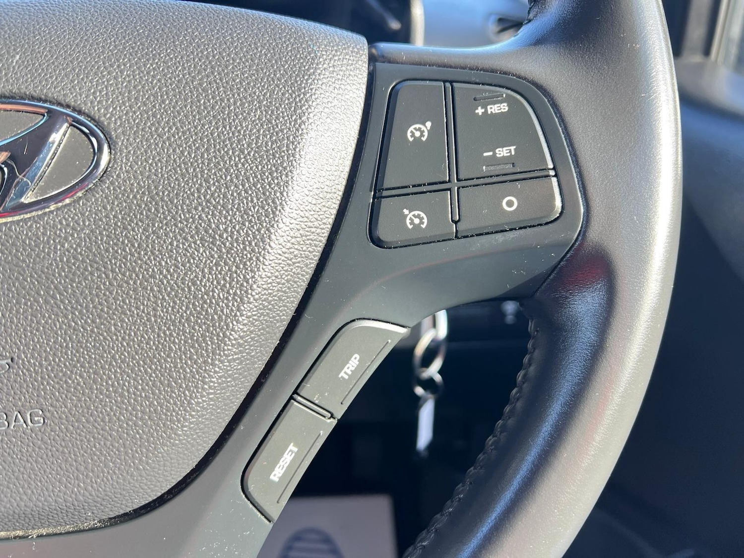 Used Hyundai i10 2020 for sale - 76382797: Photo 27