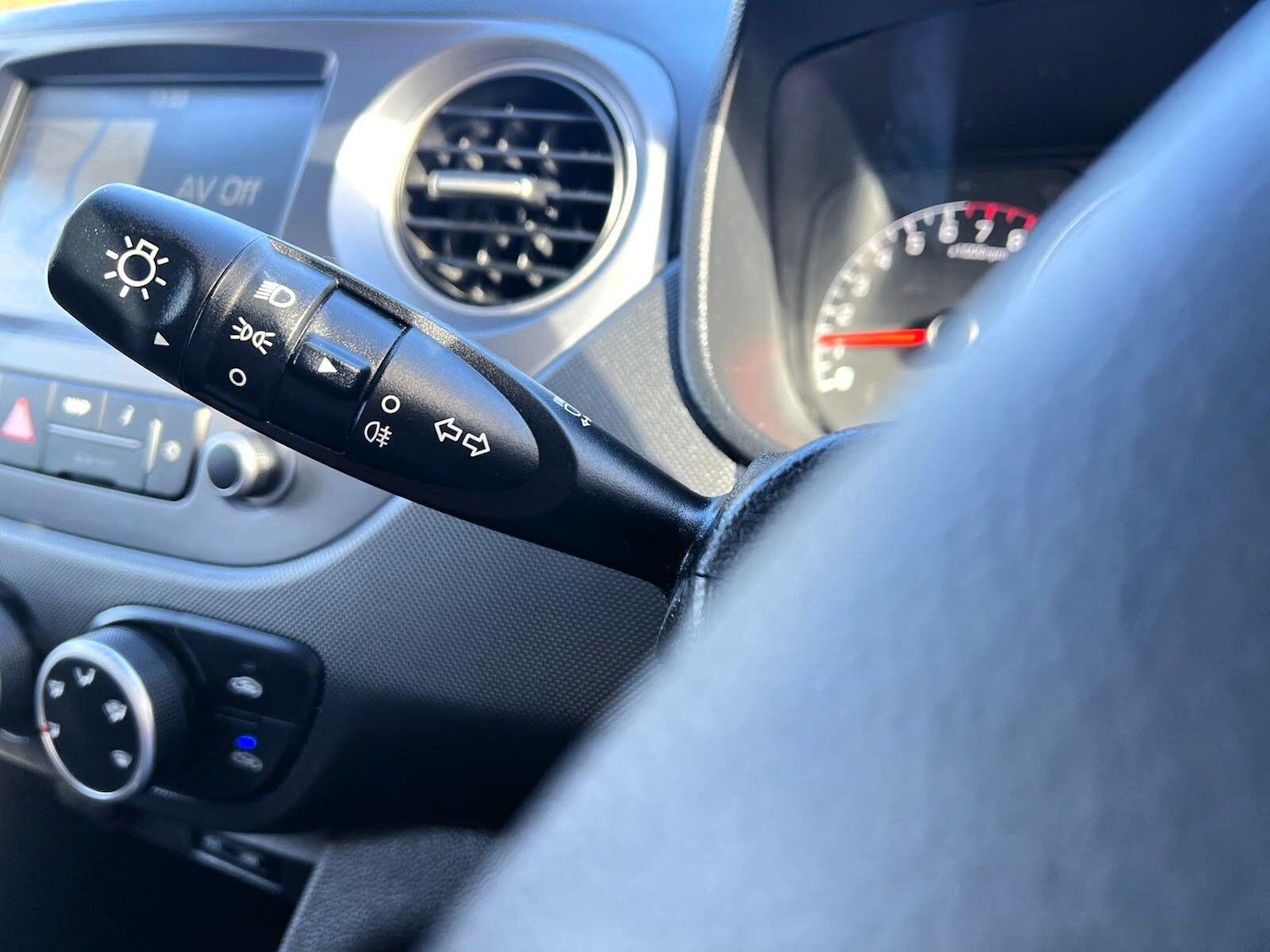 Used Hyundai i10 2020 for sale - 76382797: Photo 28